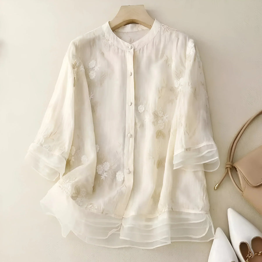 Benedetta | Blusa Leggera con Pieghe e Dettagli in Pizzo