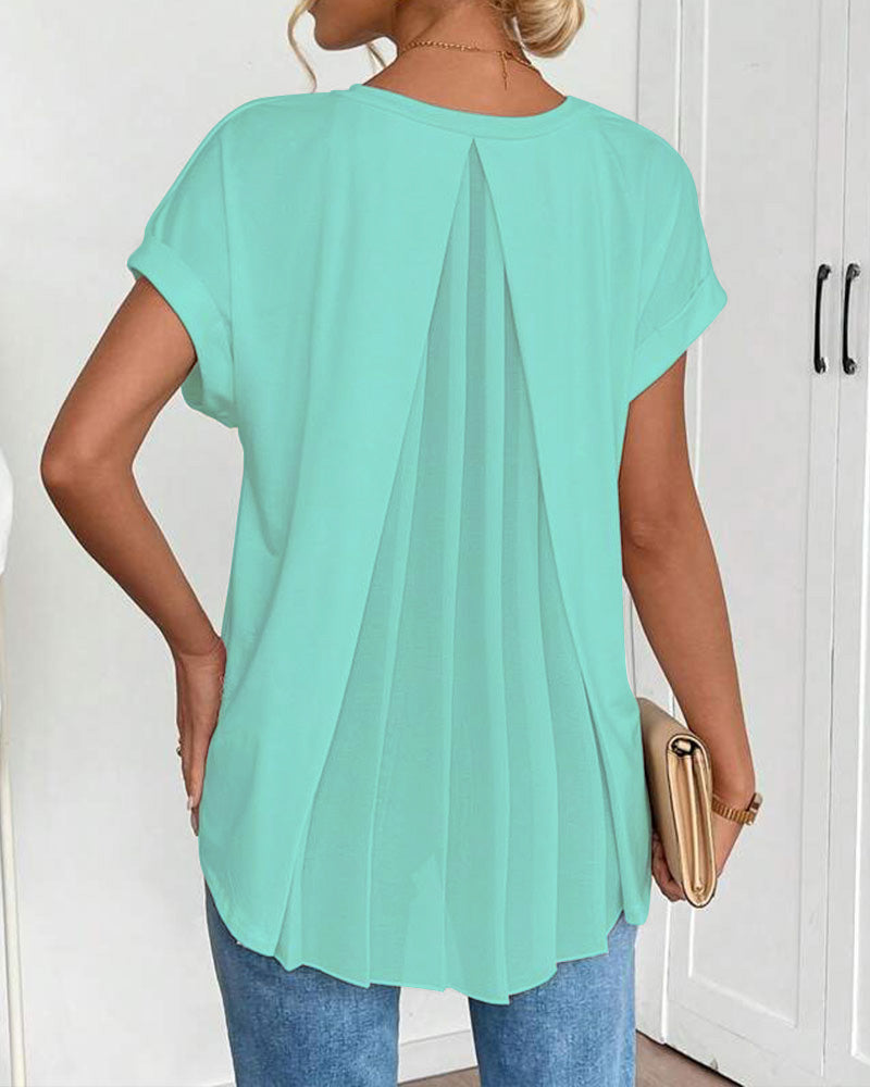 Rita | T-Shirt Donna con Scollo a V e Inserti Patchwork