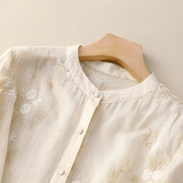 Benedetta | Blusa Leggera con Pieghe e Dettagli in Pizzo